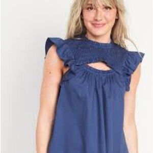 NWT Flutter-Sleeve Smocked Cutout Swing Blouse M